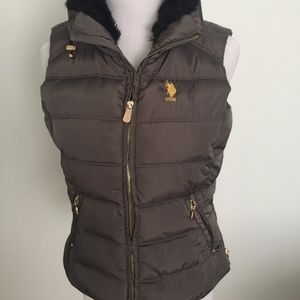 Bebe Dark Green Puffer Vest with Faux Fur Collar